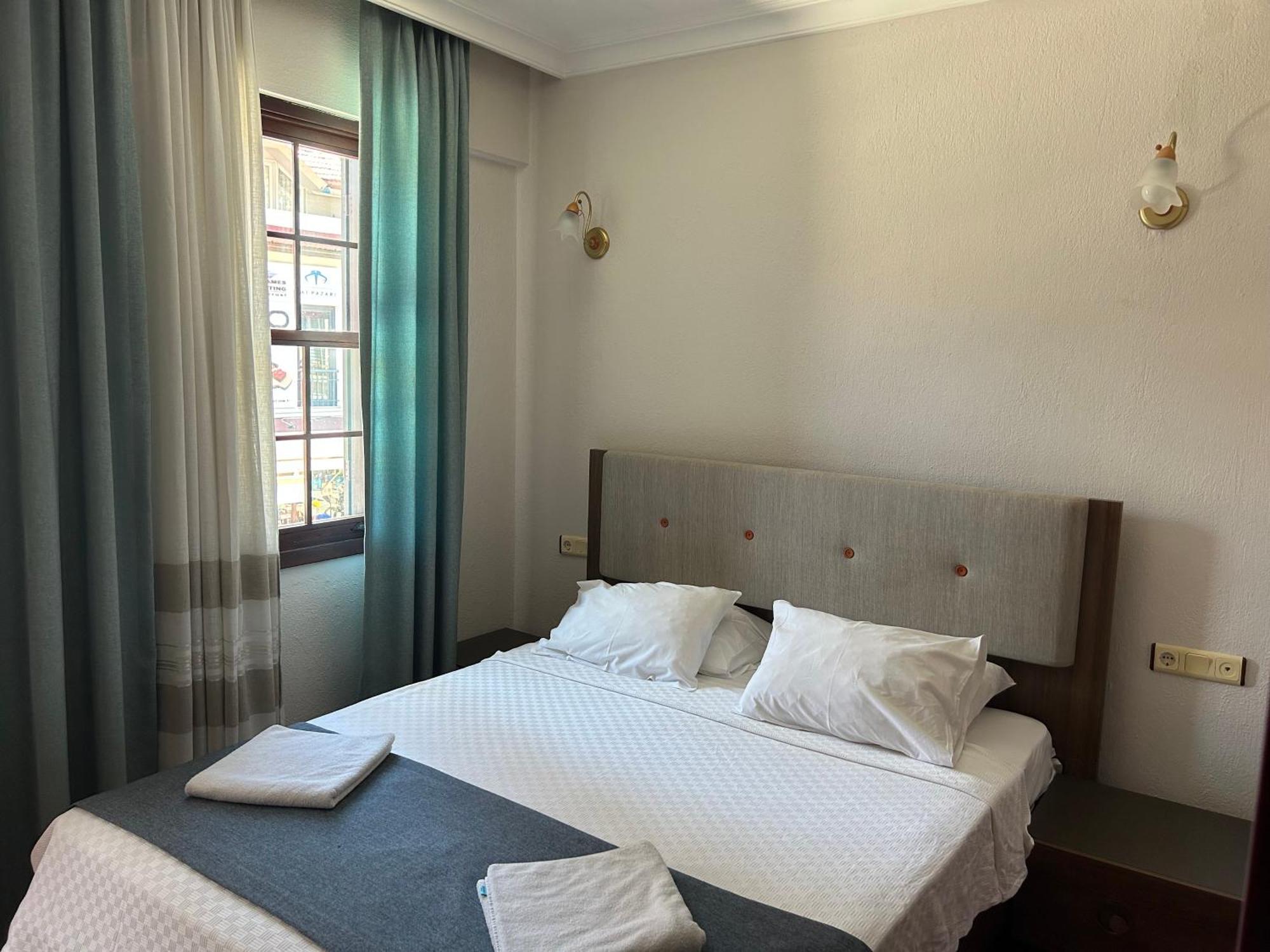 Villa Danlin Hotel Гьоджек Екстер'єр фото