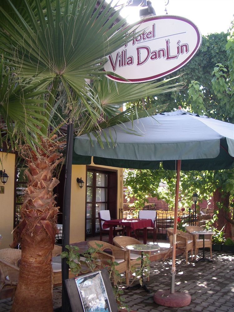 Villa Danlin Hotel Гьоджек Екстер'єр фото