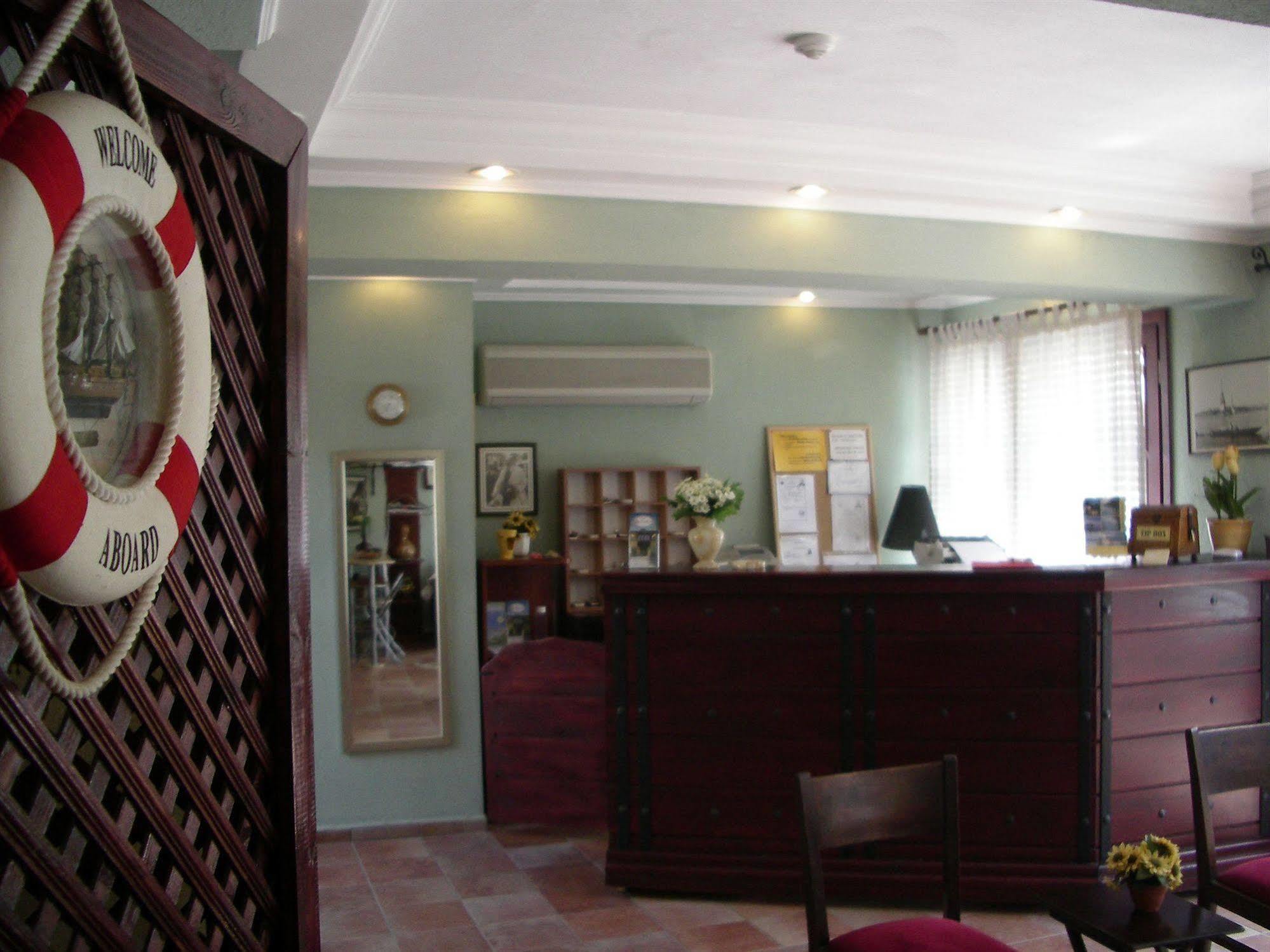Villa Danlin Hotel Гьоджек Екстер'єр фото